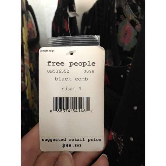 Free People Tegan mini dress. Holiday perfect - Picture 8 of 8